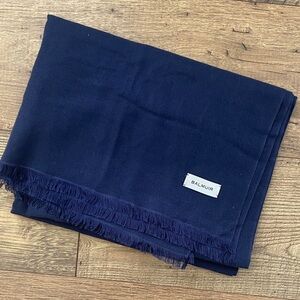 Balmuir Navy Blue Milan Cashmere and Silk Scarf